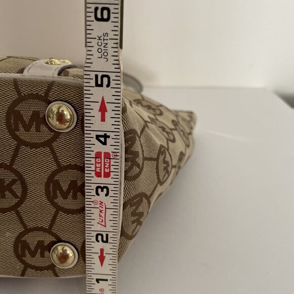 MICHAEL KORS Signature Canvas Tote Shoulder Bag Beige Leather Trim Studded - Picture 8 of 15